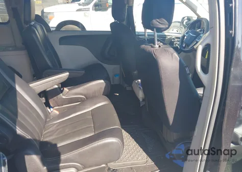 2013 Chrysler Town & Country Touring from USA, damaged, VIN 2C4RC1BGXDR511418